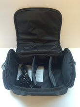 Load image into Gallery viewer, Vivitar DC69 Large Gadget Bag